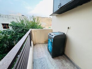 Balcony in 1 RK Builder Floor at SLF Sunshine Avenue, Sector 28 – for Rent