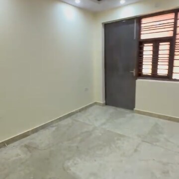 Room in 2 BHK Builder Floor at Ganesh Nagar – for Sale