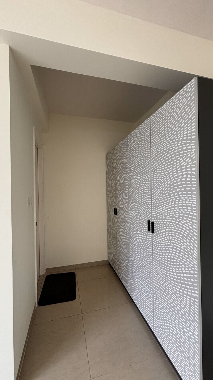 Bathroom, nitesh-columbus-square 3 Bedroom 1950 Sq.Ft. Apartment In Bellary Road Bangalore 9429448