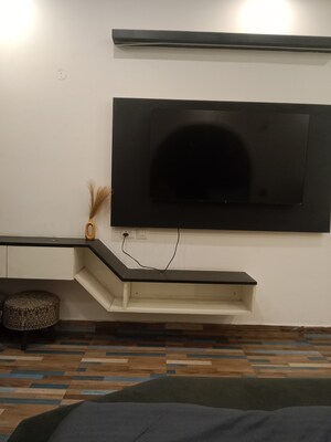 Furnished Amenities in  Office Space at Gaur City Center, Sector 4 Greater Noida – for Sale