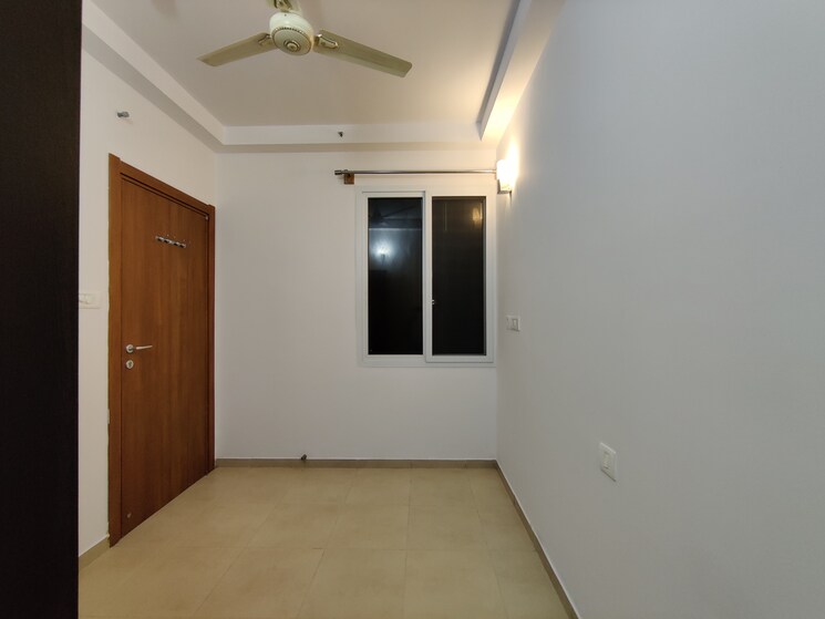 Room, bhartiya-nikoo-homes-phase-2 2.5 Bedroom 1265 Sq.Ft. Apartment In Thanisandra Main Road Bangalore 9429568