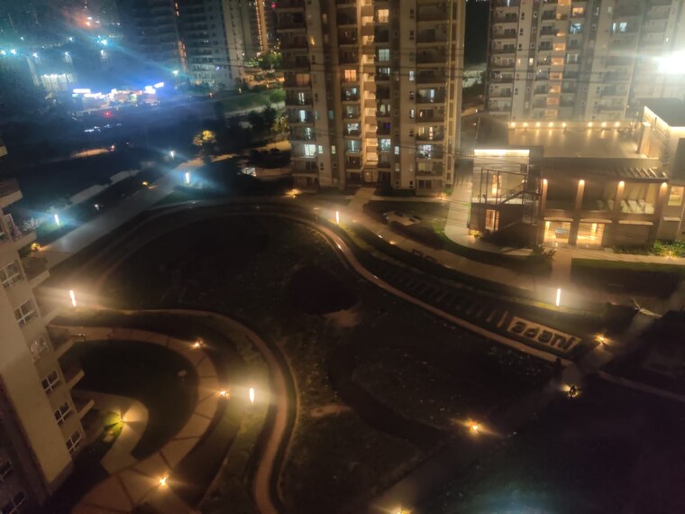  Parking, shapoorji-pallonji-joyville-gurgaon 2 Bedroom 915 Sq.Ft. Apartment In Sector 102 Gurgaon 9429593