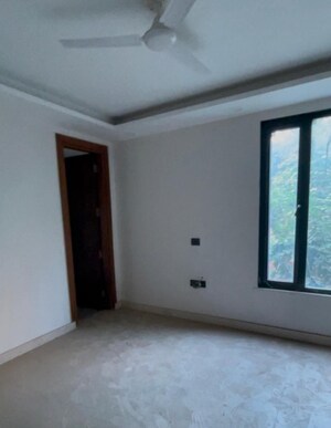 1 BHK Builder Floor For Rent in Sector 43
