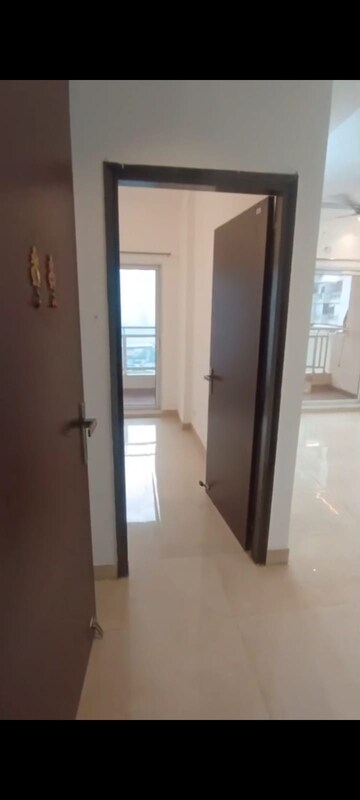 Building Lobby in 2.5 BHK Apartment at Elite Golf Green, Sector 79 – for Rent