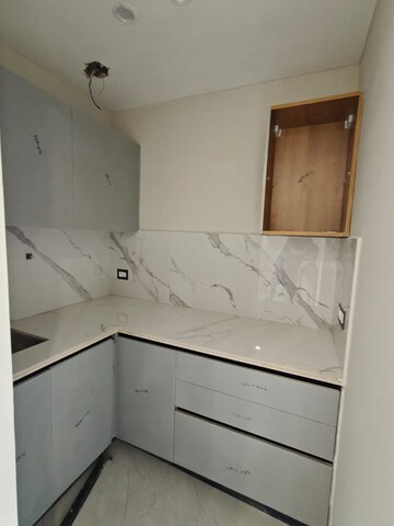 Kitchen in 4 BHK Builder Floor at Sector 27 – for Rent