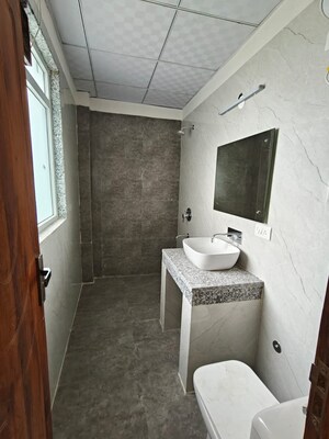 Bathroom in 3 BHK Builder Floor at Sector 27 – for Rent