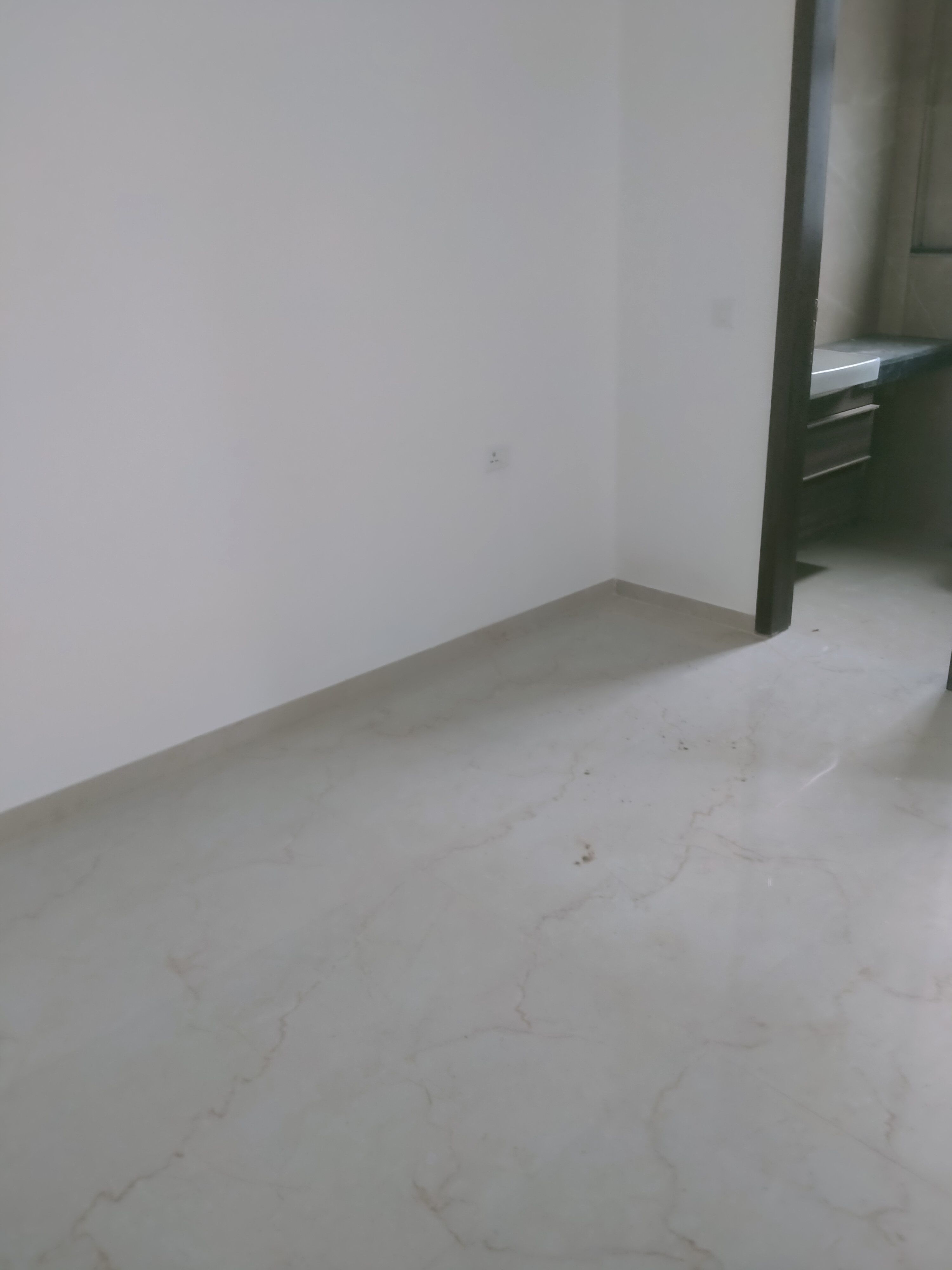 3 BHK + Servant Room Builder Floor For Rent in Smart World Orchard