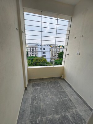  4 BHK Builder Floor at Sector 27 – for Rent