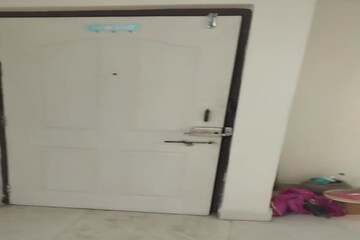 Room in 1 BHK Apartment at Hiranandani Estate Hamilton, Patlipada – for Rent