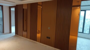 Furnished Amenities in 3 BHK Builder Floor at Sector 43 – for Rent