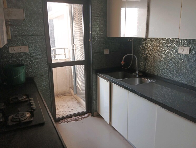 Kitchen, lodha-the-park 3 Bedroom 1111 Sq.Ft. Apartment In Worli Mumbai 9430040