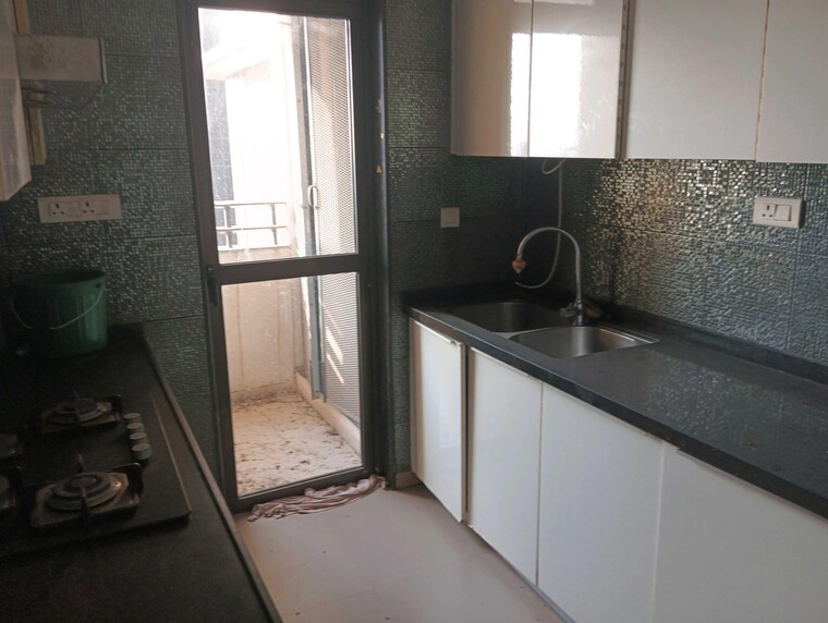 Kitchen, lodha-the-park 3 Bedroom 1111 Sq.Ft. Apartment In Worli Mumbai 9430040