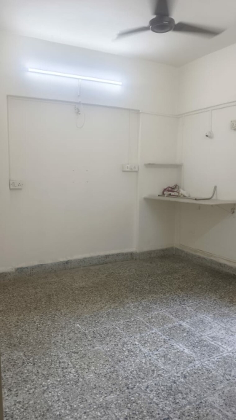 Room, jal-vayu-vihar-apartments 3 Bedroom 1300 Sq.Ft. Apartment In Powai Mumbai 9430150