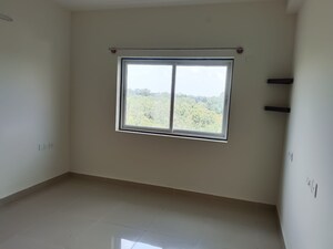 Room in 3 BHK Apartment at Mantri Webcity, Hennur – for Rent