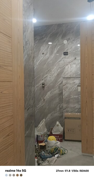 Bathroom in 3 BHK Builder Floor at BPTP Parkland Pride, Sector 77 – for Sale