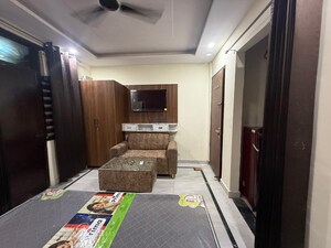 Bedroom in 1 RK Builder Floor at Sector 43 – for Rent