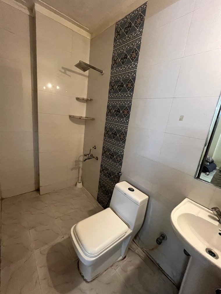Bathroom, saket 2 Bedroom 800 Sq.Ft. Builder Floor In Saket Delhi 9430354