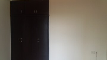 Furnished Amenities in 2 BHK Apartment at Supertech Czar Villa, Omicron I Greater Noida – for Rent