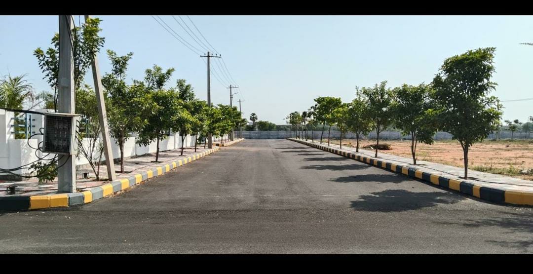 Plot For Sale in Rrr Emi Plots Bangalore H