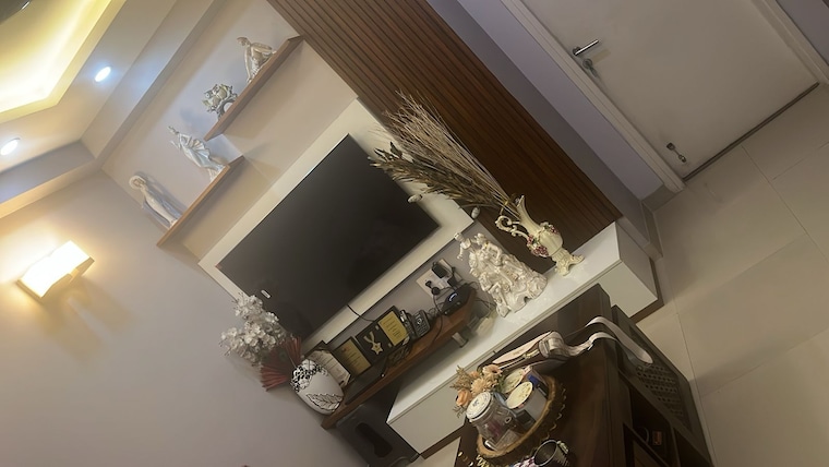 undefined, emaar-imperial-gardens 3 Bedroom 2025 Sq.Ft. Apartment In Sector 102 Gurgaon 9430619