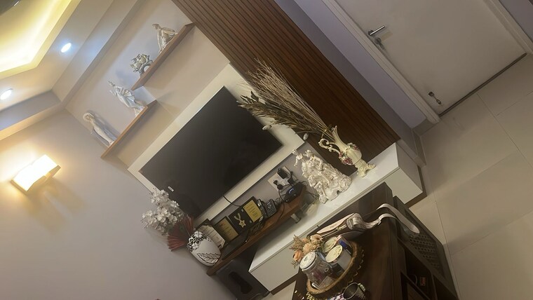 undefined, emaar-imperial-gardens 3 Bedroom 2025 Sq.Ft. Apartment In Sector 102 Gurgaon 9430626