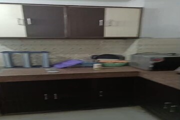 Kitchen in 1 BHK Builder Floor at Patel Nagar – for Rent