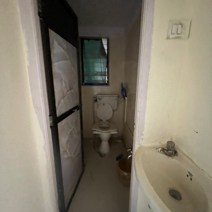 Bathroom, gaurav-sitare 1 Bedroom 460 Sq.Ft. Apartment In Kandarpada Mumbai 9430601