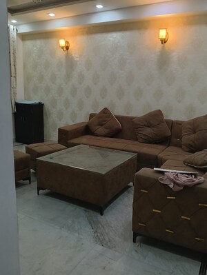3 BHK Builder Floor For Rent in Paryavaran Complex