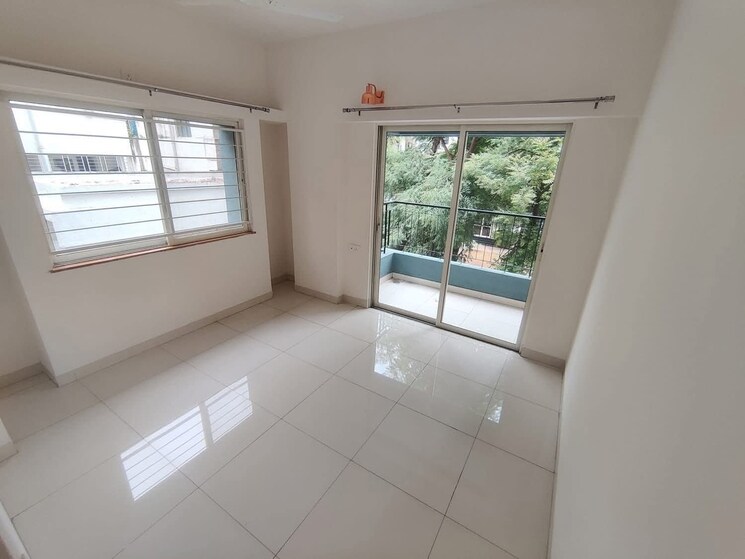 Room, kumar-primrose 2 Bedroom 800 Sq.Ft. Apartment In Kharadi Pune 9430741