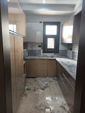 Kitchen in 3 BHK Builder Floor at Jagriti Enclave – for Rent