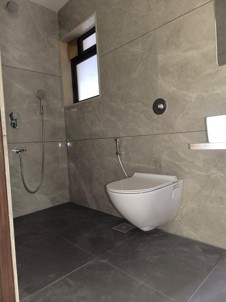 Bathroom, prabhadevi 2 Bedroom 980 Sq.Ft. Apartment In Prabhadevi Mumbai 9430599