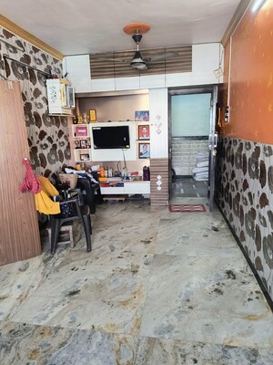 Parking in 2 BHK Builder Floor at Pooja Nagar – for Rent