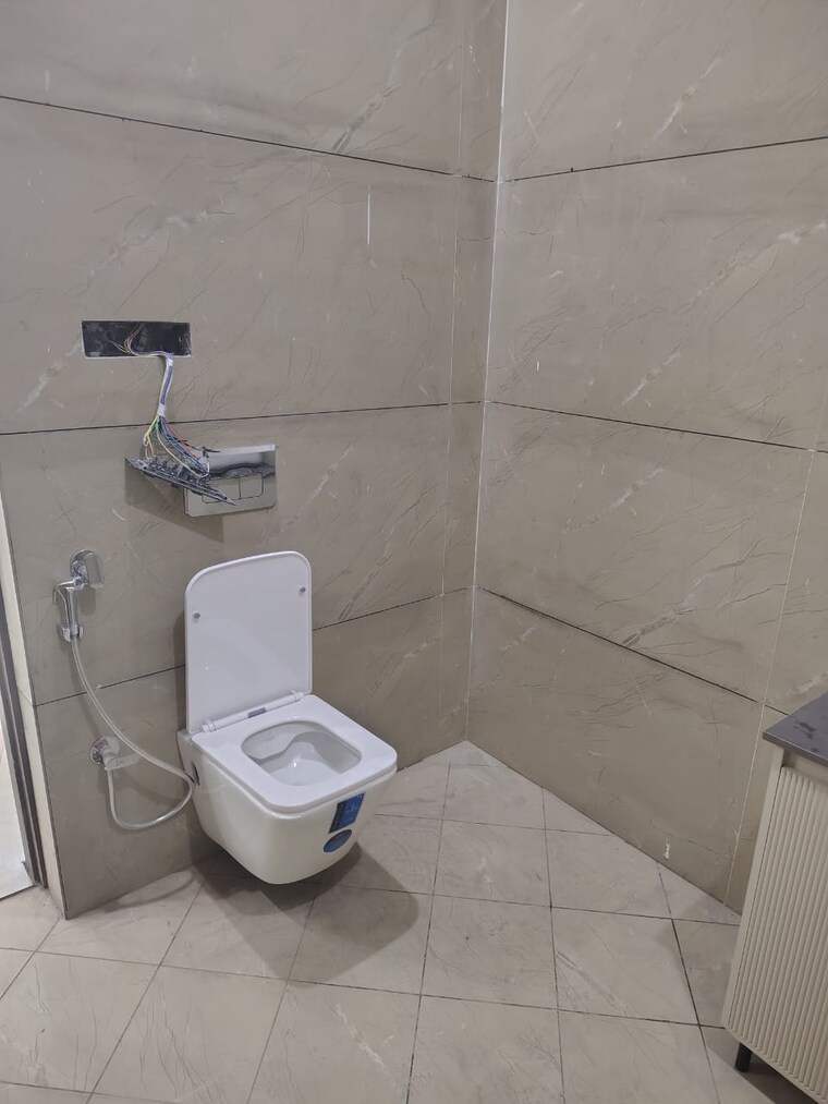 Bathroom, dhakoli 6 Bedroom 215 Sq.Ft. Independent House In Dhakoli Zirakpur 9430703