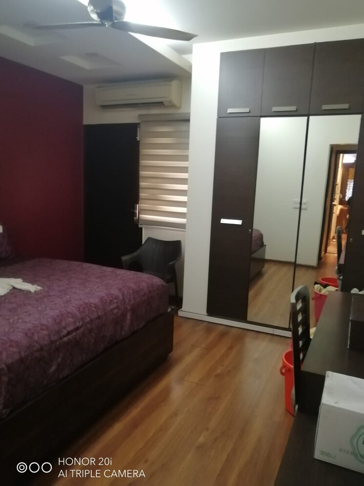 Bedroom, greater kailash i 3 Bedroom 2200 Sq.Ft. Apartment In Greater Kailash I Delhi 9430671