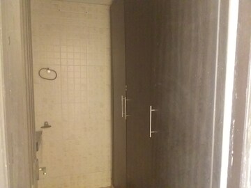 Bathroom in 3 BHK Apartment at Supertech Czar Suites, Omicron I Greater Noida – for Sale