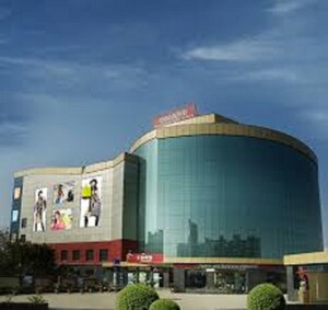  Shop – Exterior View View at Sector 48 - for Rent