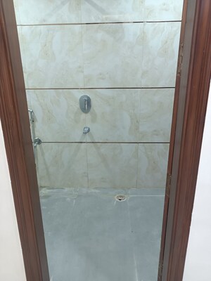 Bathroom in 3 BHK Builder Floor at Jagriti Enclave – for Rent