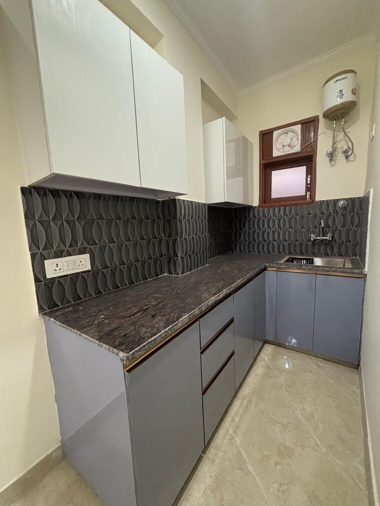 Kitchen, saket 2 Bedroom 850 Sq.Ft. Builder Floor In Saket Delhi 9430887