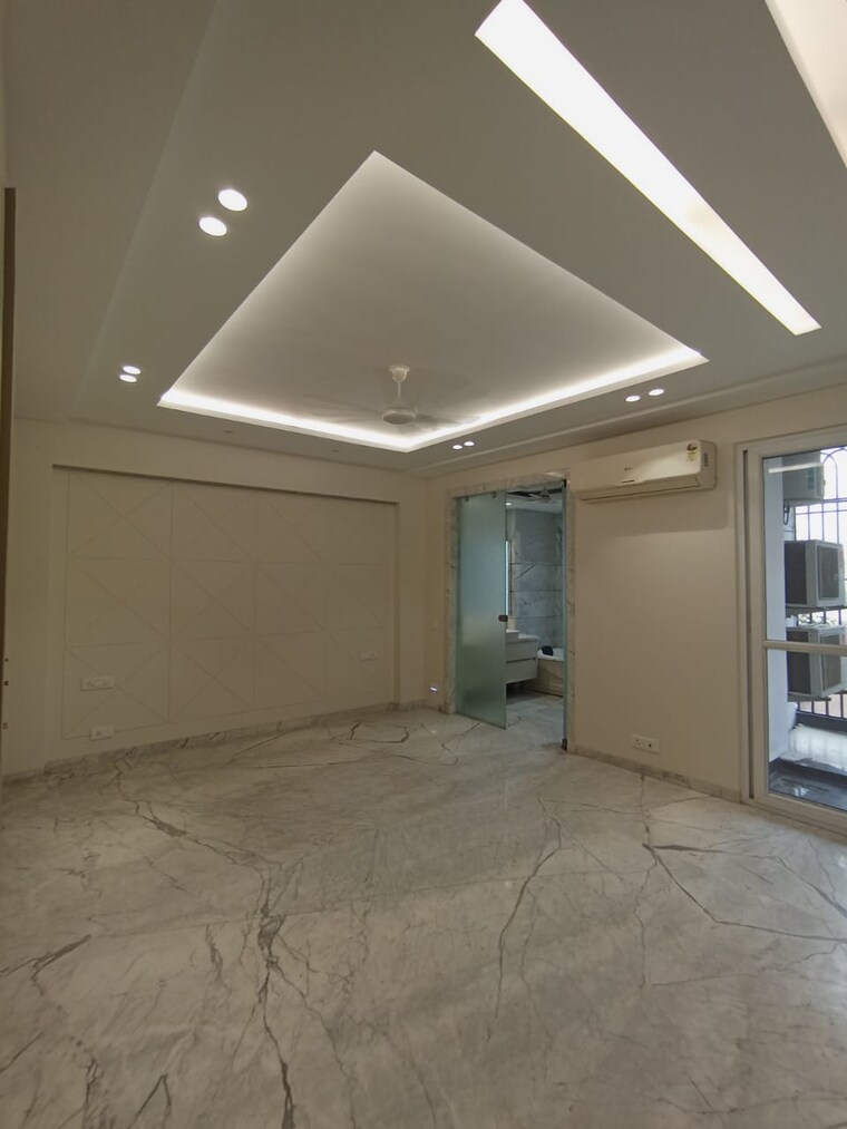 Room, greater kailash ii 4 Bedroom 3600 Sq.Ft. Apartment In Greater Kailash ii Delhi 9430779