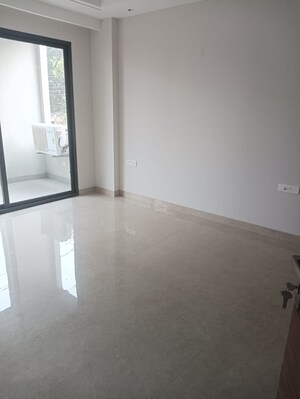 Room in 3 BHK Builder Floor at East Of Kailash – for Rent