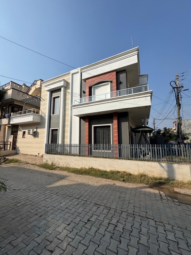 Exterior View, sunny enclave 4 Bedroom 139 Sq.Yd. Independent House In Sunny Enclave Mohali 9430923