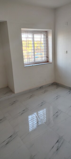 Room in 3 BHK Apartment at Bariatu – for Sale