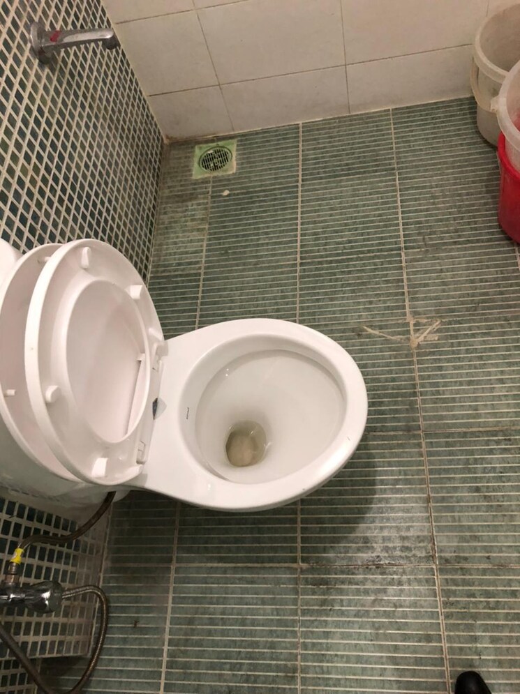 Bathroom, golden-cascade 3 Bedroom 2100 Sq.Ft. Apartment In Wakad Pune 9430921