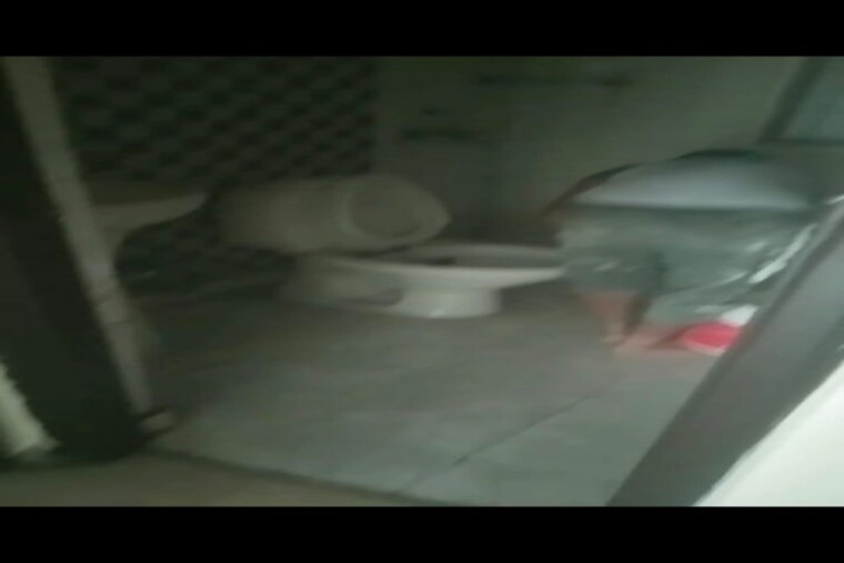 Bathroom, aig-park-avenue 2 Bedroom 940 Sq.Ft. Apartment In Sector 4 Greater Noida Greater Noida 9430995