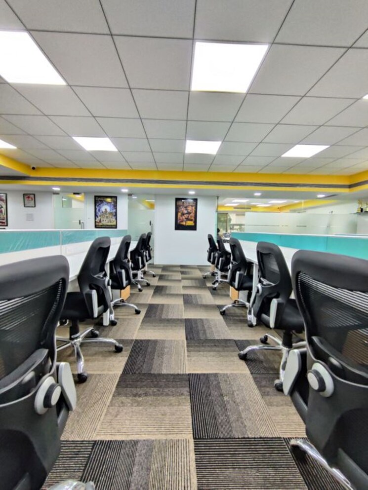 Team Area, vijay nagar Commercial Office Space 2500 Sq.Ft. In Vijay Nagar Indore 9430917