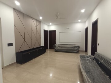 Room in 6+ BHK Villa at Sushant Lok I – for Sale