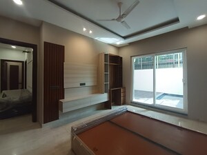 Room in 6+ BHK Villa at Sushant Lok I – for Sale