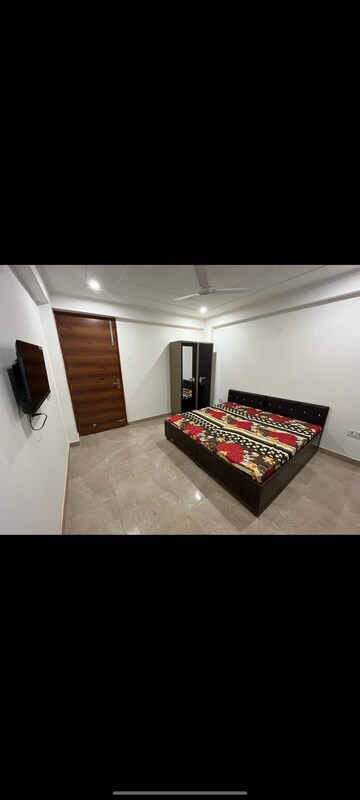 Bedroom in  Pg at Sector 38 – for Rent