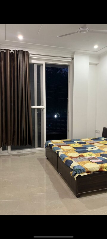 Bedroom in  Pg at Sector 38 – for Rent