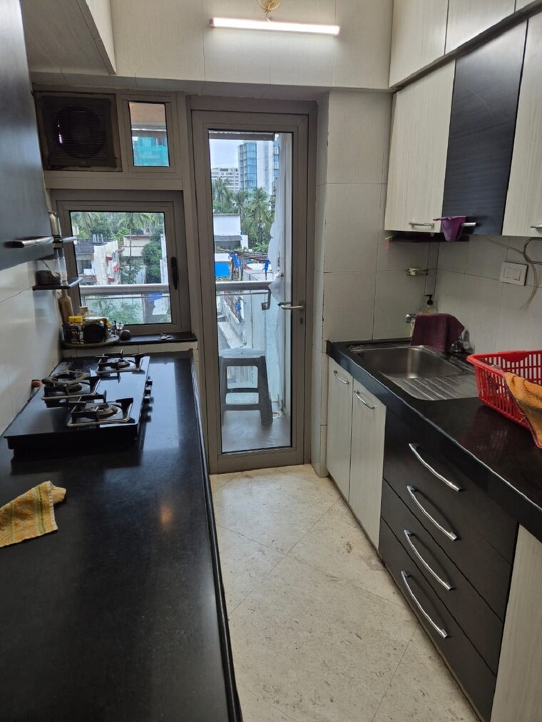 Kitchen, santacruz west 3 Bedroom 1200 Sq.Ft. Apartment In Santacruz West Mumbai 9431132